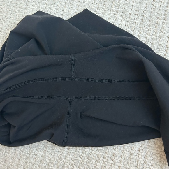 Black Lululemon Align Biker Shorts Inseam 10” - Picture 3 of 4